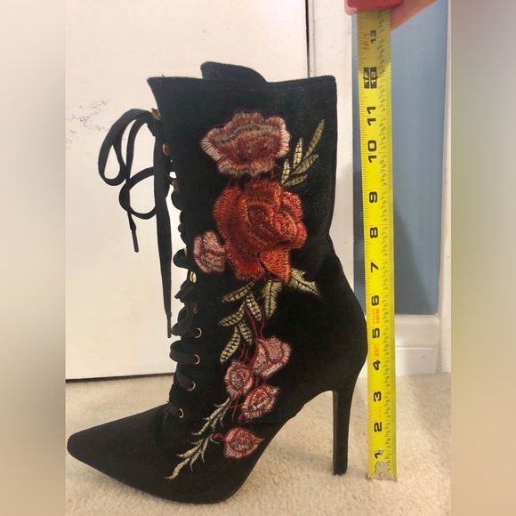 Cape Robbin Velvet Stiletto Victorian Lace up Boots with Pink Embroidered Roses - Picture 5 of 13